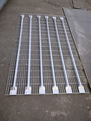 ذخیره سازی انبار گالوانیزه سیم آهن شبکی قفسه 100kg-2500kg ظرفیت بارگیری